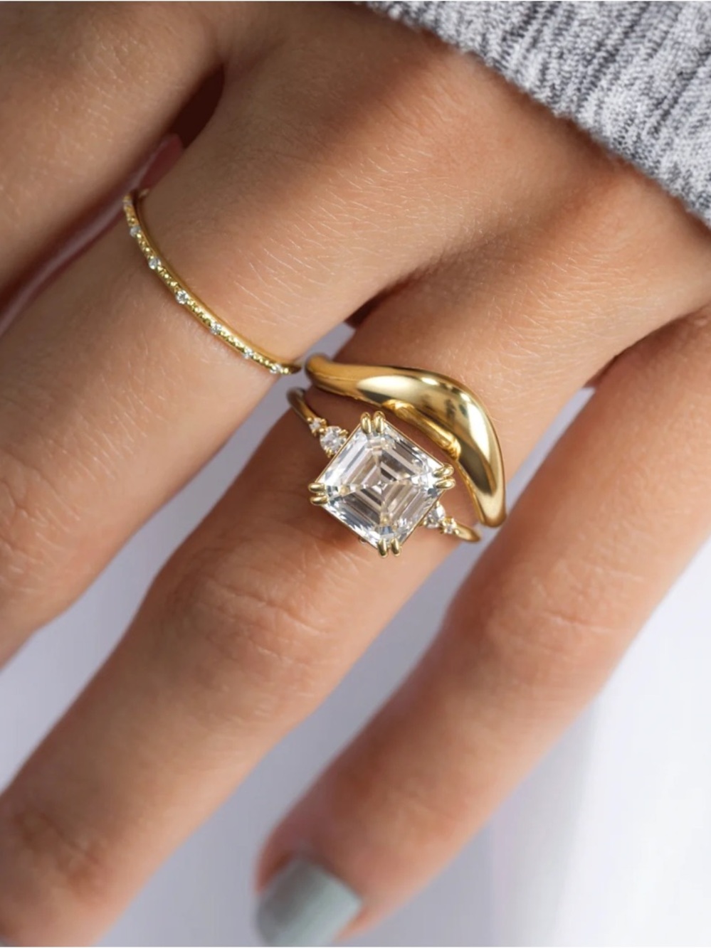 Melanie Casey Amplify Curved 14k Yellow Gold Ring